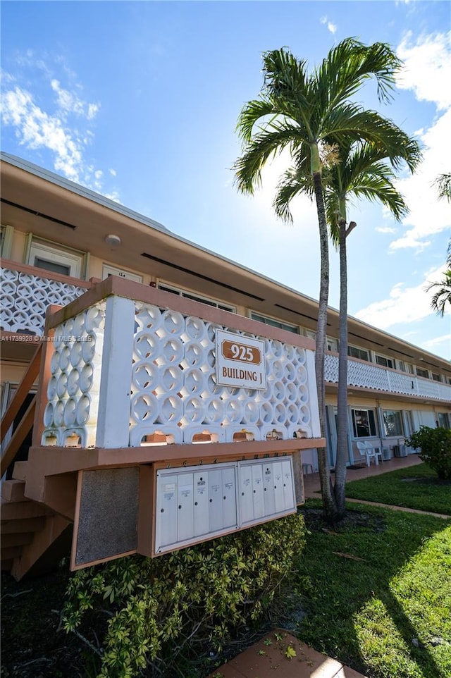 exterior space featuring mail boxes