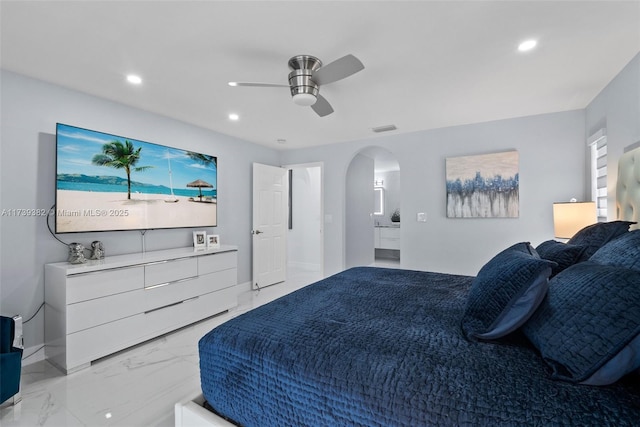 bedroom with ceiling fan