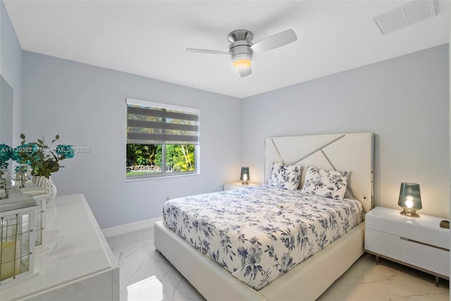 bedroom with ceiling fan