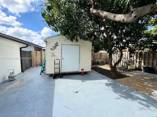 view of outbuilding