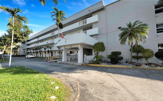 3750 NE 170th St Unit 101, North Miami Beach, FL 33160 - view of property
