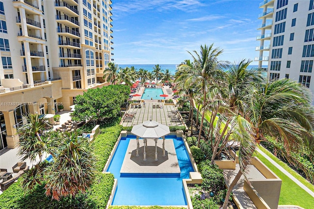 view of swimming pool featuring a patio area