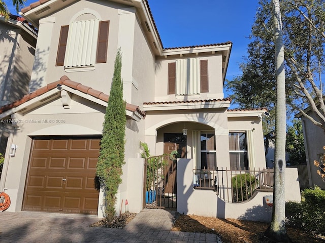 view of mediterranean / spanish home