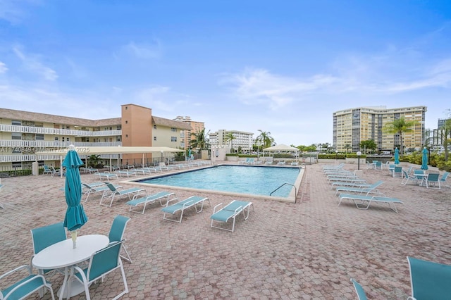 1865 S Ocean Dr Unit 4D, Hallandale Beach, FL 33009 - view of swimming pool