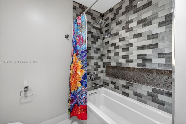 2816 NE 24th Pl, Fort Lauderdale, FL 33305 - full bathroom with shower / tub combo with curtain