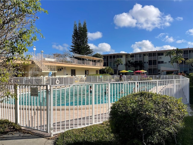 17090 NE 14th Ave Unit 314, Miami, FL 33162 - community pool featuring fence