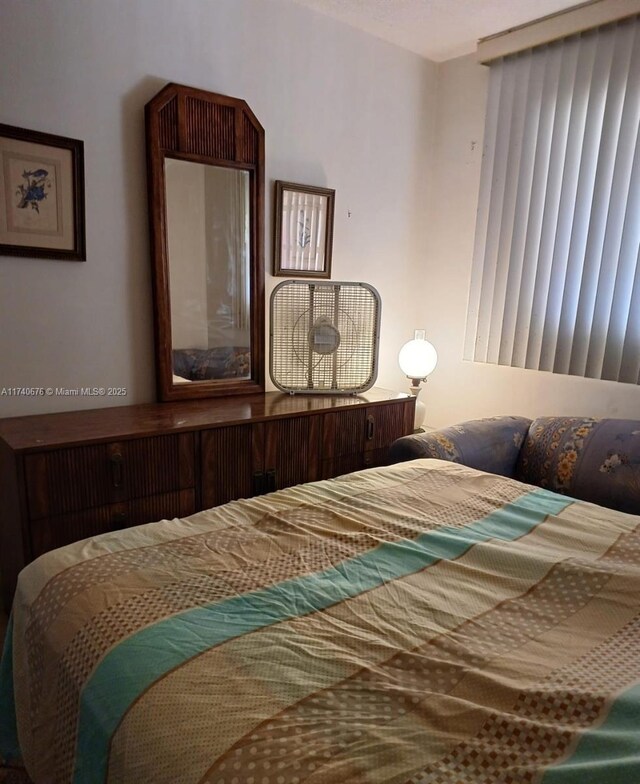 17090 NE 14th Ave Unit 314, Miami, FL 33162 - view of bedroom