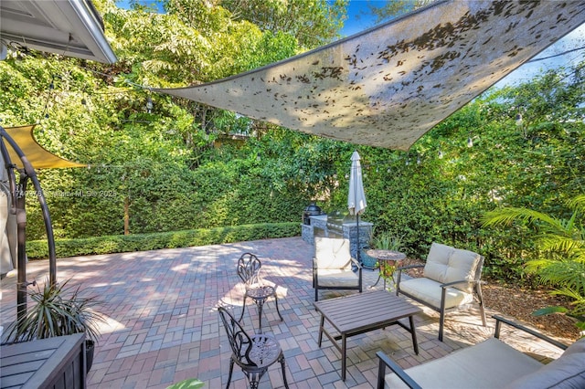 view of patio featuring an outdoor living space