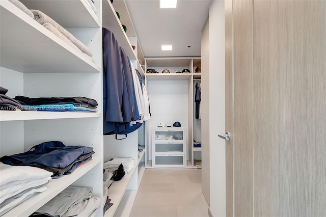 68 SE 6th St Unit 3911, Miami, FL 33131 - view of walk in closet