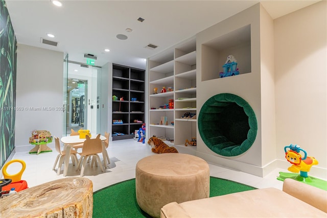 17550 Collins Ave Unit 1501, Sunny Isles Beach, FL 33160 - rec room featuring baseboards and recessed lighting