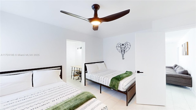 bedroom with ceiling fan