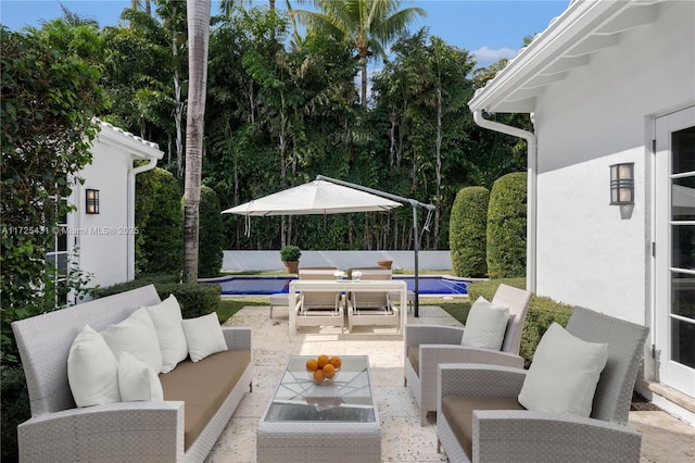 view of patio / terrace with outdoor lounge area