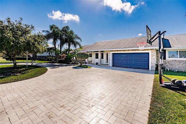 view of front of property featuring a garage