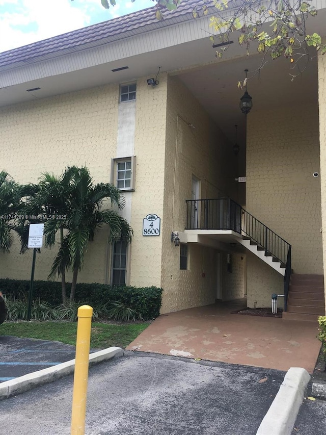 8600 SW 109th Ave Unit 4-216, Miami, FL 33173 - view of property featuring stairway