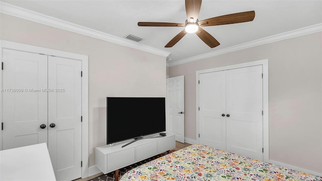 bedroom with ornamental molding and ceiling fan