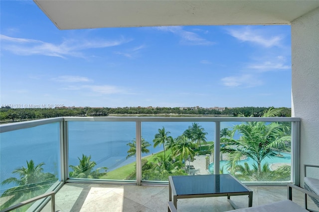2681 N Flamingo Rd Unit 605S, Sunrise, FL 33323 - balcony featuring view of pool