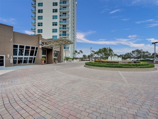 2681 N Flamingo Rd Unit 605S, Sunrise, FL 33323 - view of decorative road with street lighting