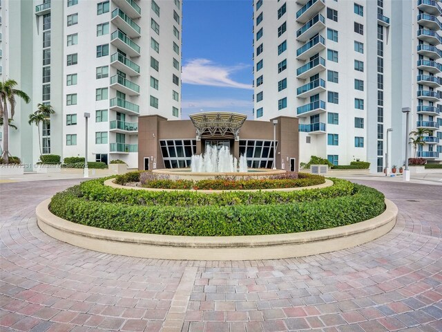2681 N Flamingo Rd Unit 605S, Sunrise, FL 33323 - view of building exterior
