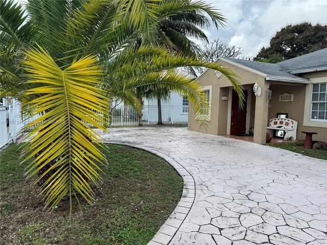 761 NE 4th Pl, Hialeah FL, 33010, 3 bedrooms, 1 bath house for sale