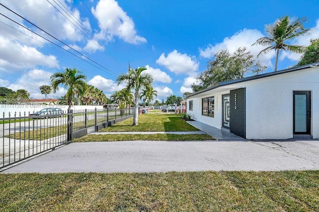 view of yard with a water view