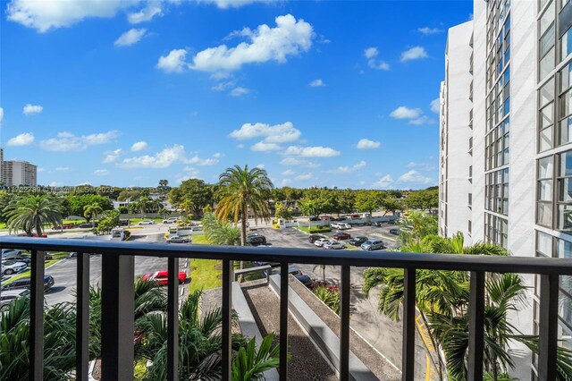 800 Parkview Dr Unit 523, Hallandale Beach, FL 33009 - view of balcony