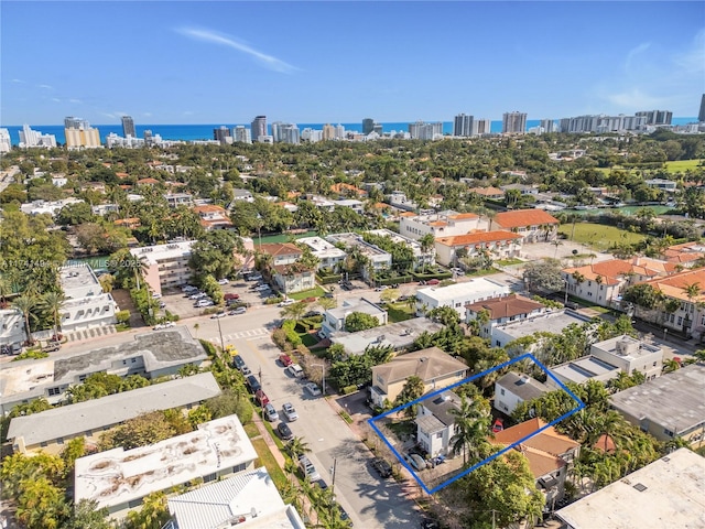 bird's eye view featuring a water view