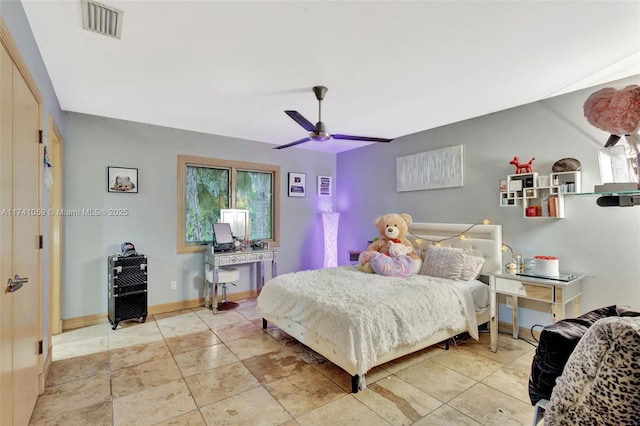 bedroom with ceiling fan