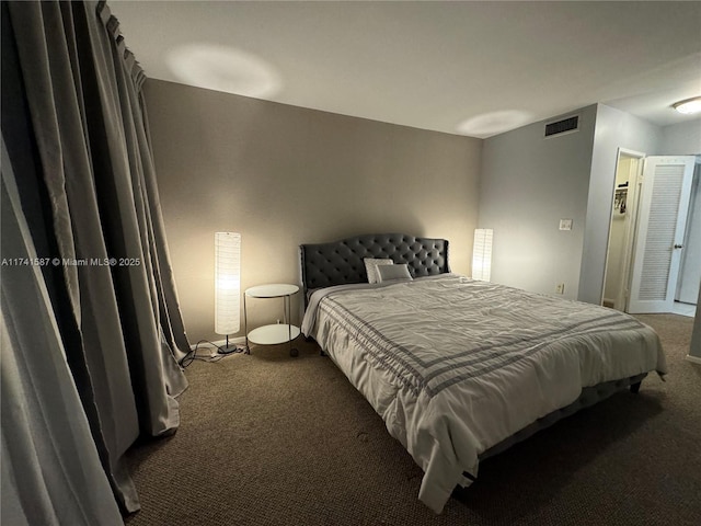 bedroom featuring carpet flooring