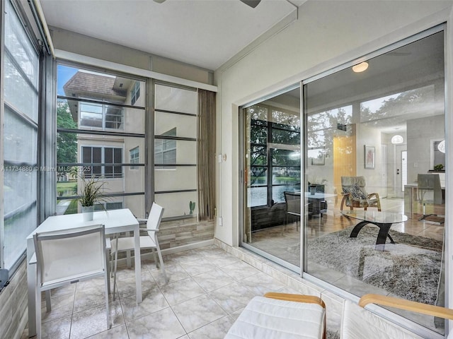 view of sunroom / solarium