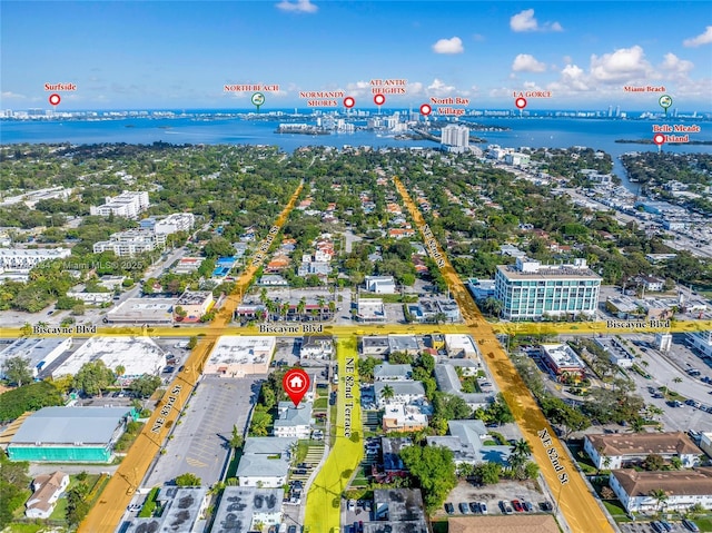 bird's eye view featuring a water view