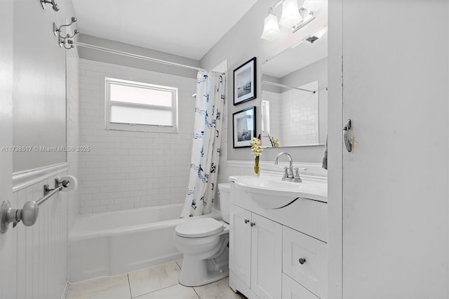 full bathroom with vanity, toilet, and shower / tub combo