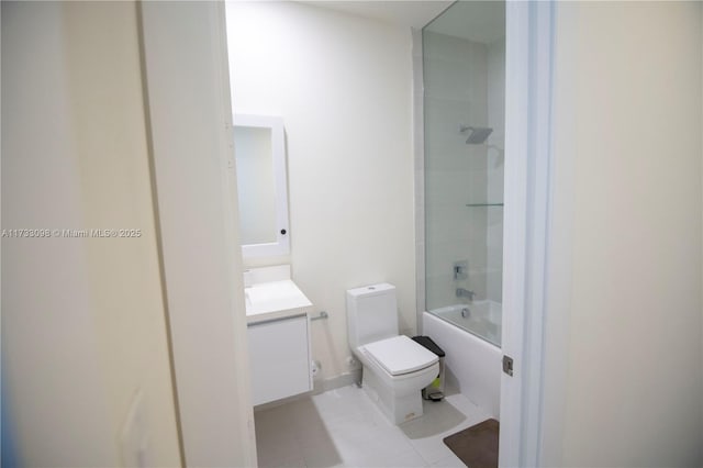 6475 NW 104th Ct Unit 6475, Doral, FL 33178 - full bath featuring vanity, tile patterned flooring, and shower / bath combination