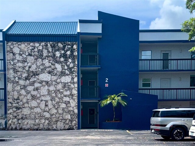 3210 Holiday Springs Blvd Unit 2-204, Margate, FL 33063 - photo 2