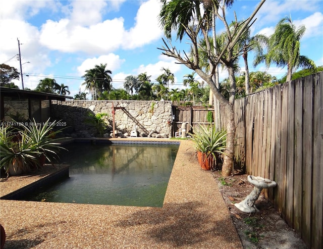 view of water feature