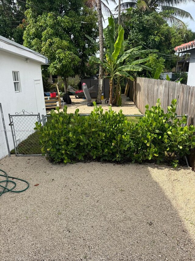 460 NW 82nd Ter, Miami, FL 33150 - photo 15