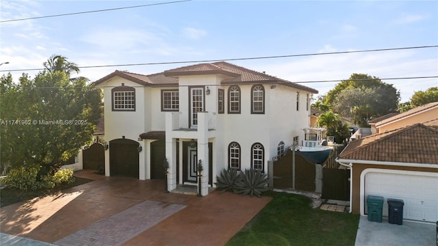 view of mediterranean / spanish-style home