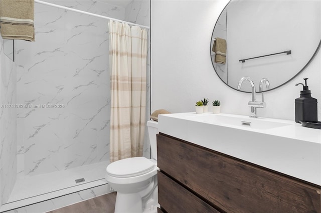 658 SW 1st Ct, Boynton Beach, FL 33426 - bathroom with vanity, a shower with shower curtain, and wood finished floors