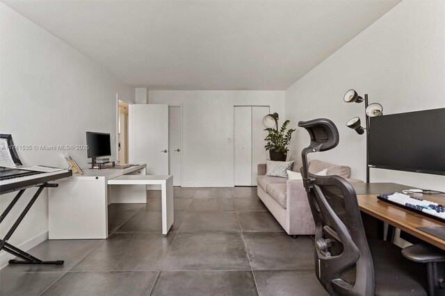 540 Brickell Key Dr Unit 1519, Miami, FL 33131 - office space with concrete flooring and baseboards