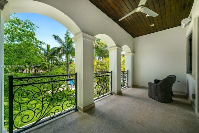 balcony with ceiling fan