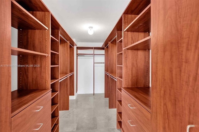 2000 Towerside Ter Unit 910, Miami, FL 33138 - view of walk in closet