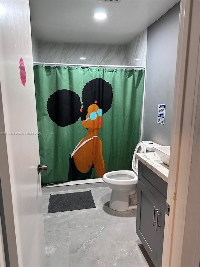5895 NW 12th Ave, Miami, FL 33127 - bathroom with a shower with curtain, vanity, and toilet