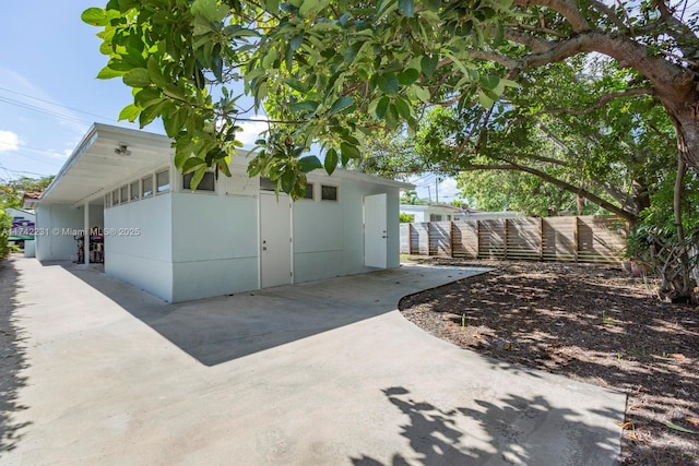 view of outbuilding