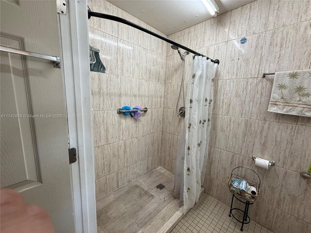 11277 SW 172nd St Unit I1742D, Miami, FL 33157 - full bath featuring a stall shower and tile patterned floors
