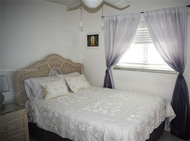 bedroom with a ceiling fan