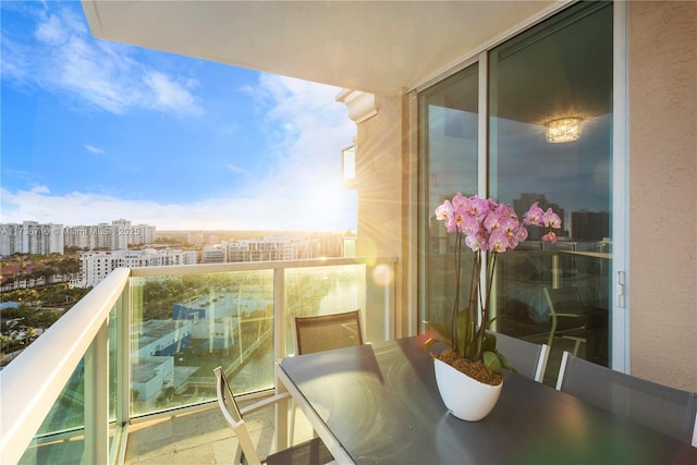 3330 NE 190th St Unit 1715, Aventura, FL 33180 - balcony featuring a view of city