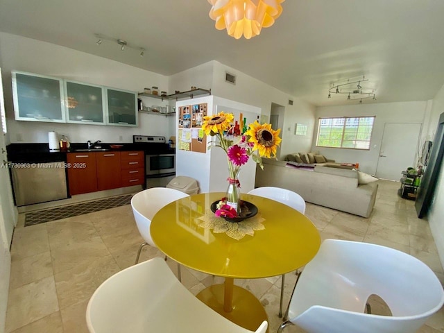 1045 Lenox Ave Unit 4, Miami Beach, FL 33139 - photo 1
