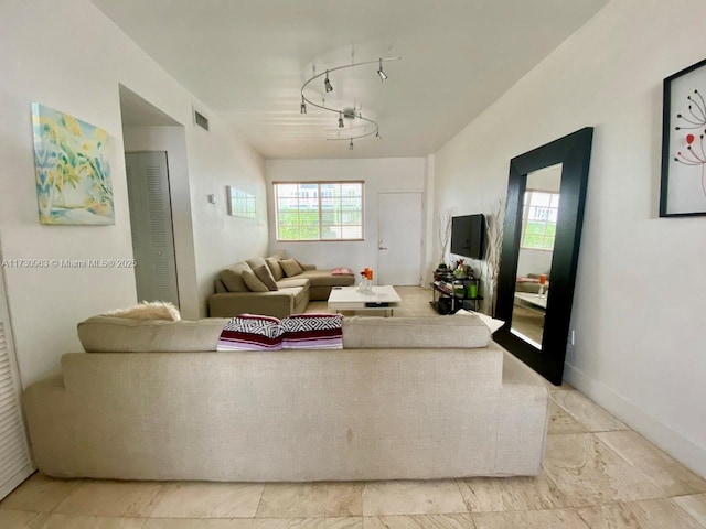1045 Lenox Ave Unit 4, Miami Beach, FL 33139 - photo 3