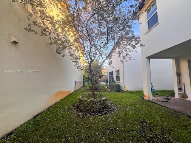 6411 Osprey Landing St, Davie, FL 33314 - view of yard with fence