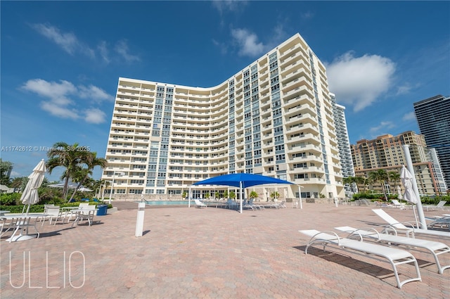 3180 S Ocean Dr Unit 511, Hallandale Beach, FL 33009 - view of apartment building / complex