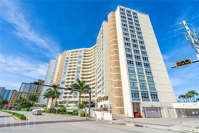 3180 S Ocean Dr Unit 511, Hallandale Beach, FL 33009 - view of building exterior